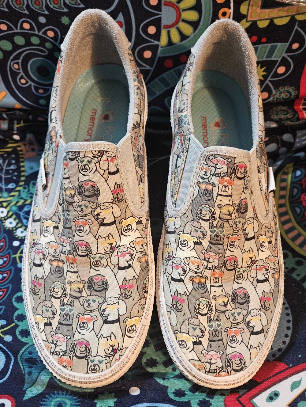 Women's Skechers 7.5 Beach Bingo Dog Print Slip On Sneakers